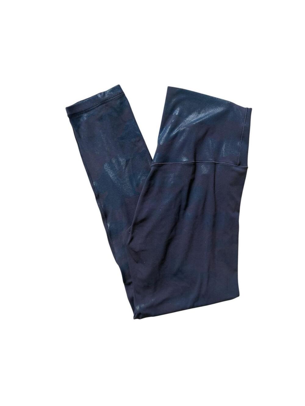 Aerie Offline Real Me Blue Camo Leggings Size Large